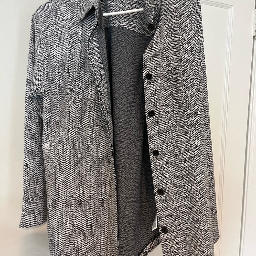 Athleta Women's Black and White Herringbone Coat